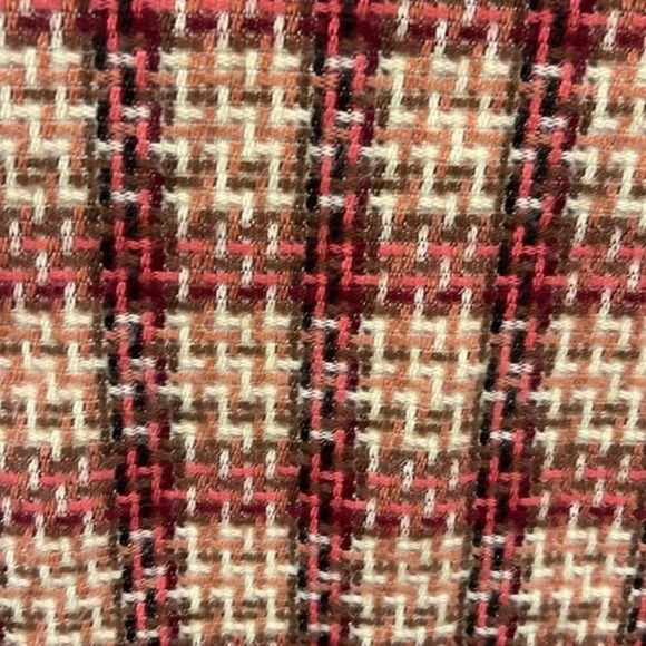 Cashmere fringe scarf made in Scotland - Picture 2 of 3